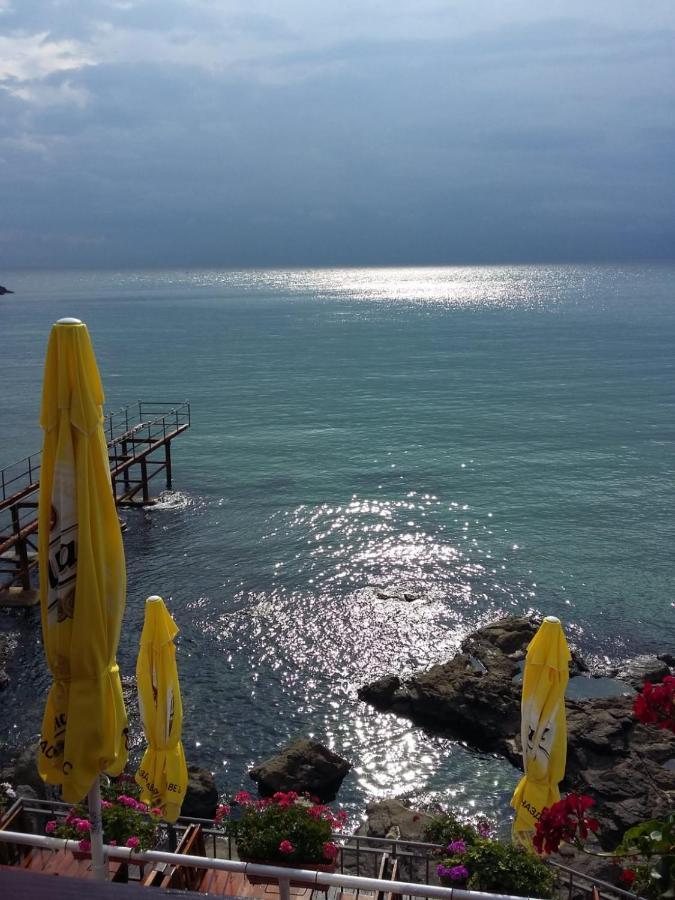 Къща За Гости Кая Sozopol Esterno foto