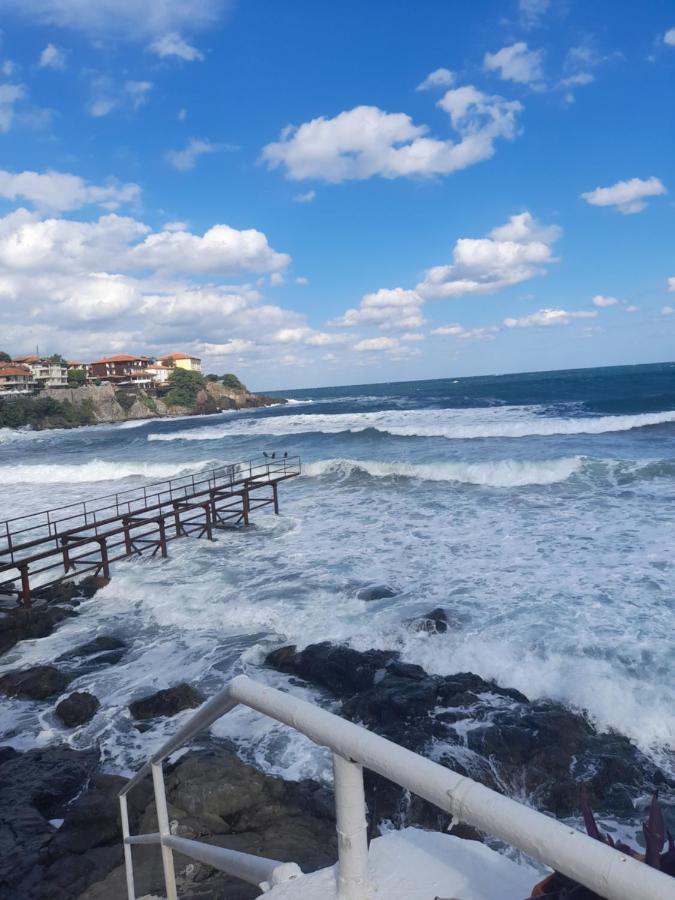 Къща За Гости Кая Sozopol Esterno foto