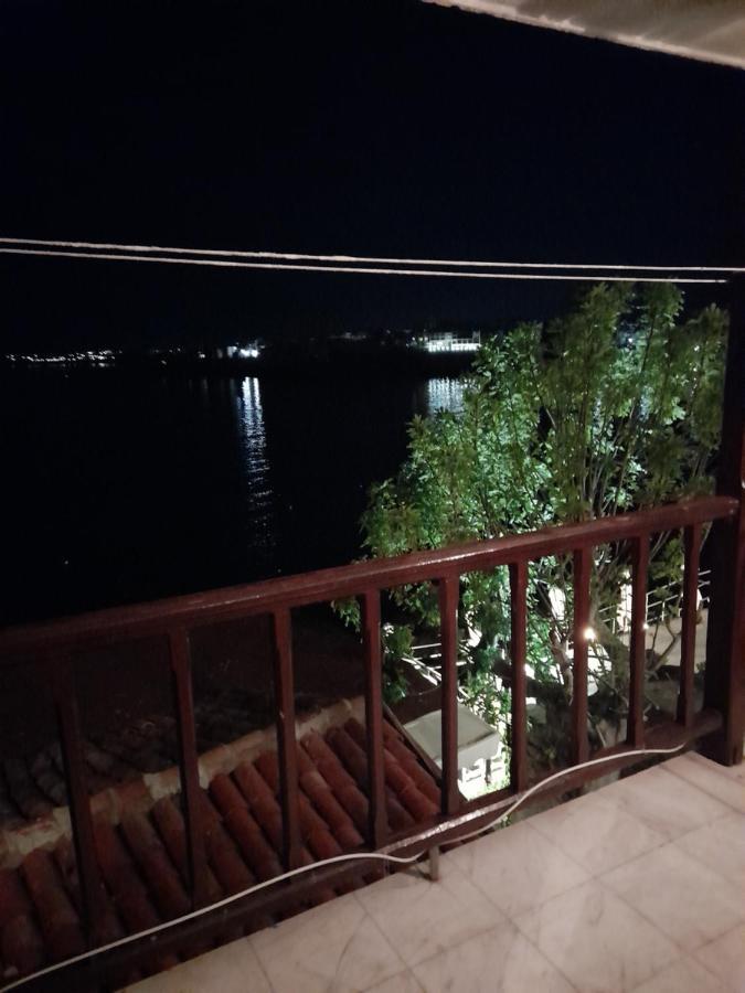 Къща За Гости Кая Sozopol Esterno foto